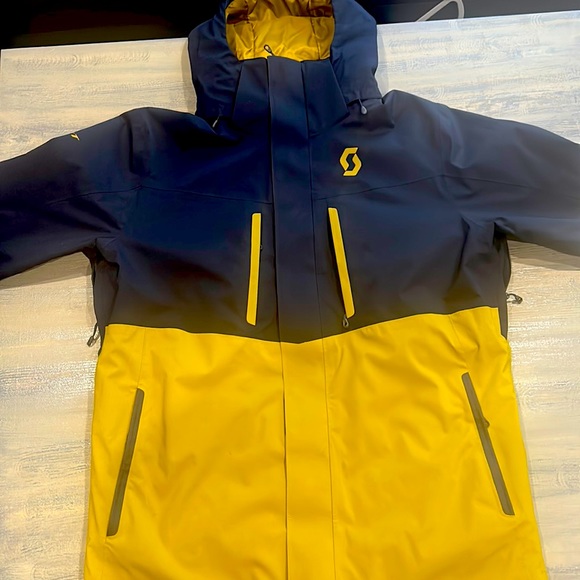 Scott ultimate DRX insulated jacket Men’s size small